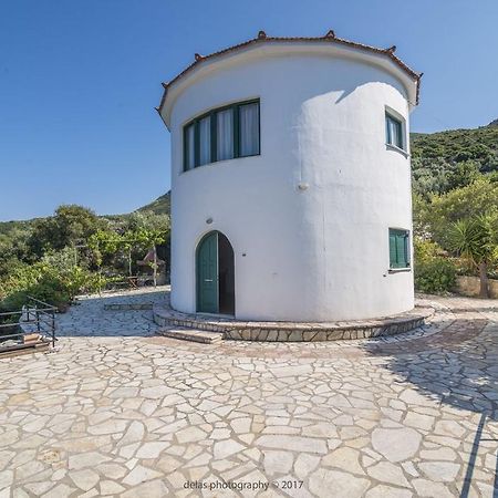 Vila Razos Windmill Ithaka Exteriér fotografie